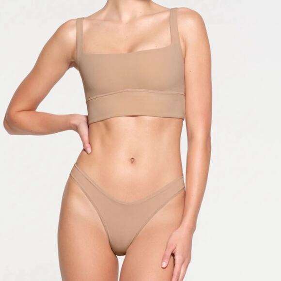 Skims Fits Everybody Square Neck Longline Bralette COLOR: Sand - Picture 1 of 5